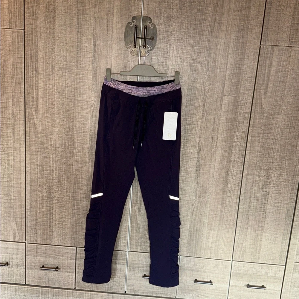 Lululemon Runderful Pant.‎